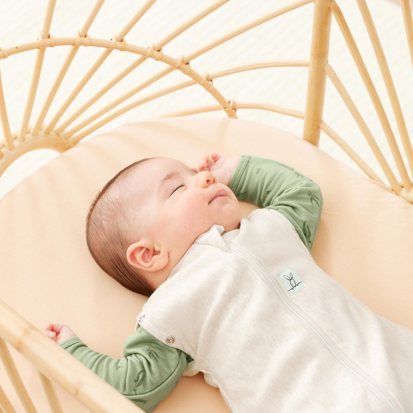 Cocoon Swaddle Bag Oatmeal Marle- 1 Tog, 0-3 months
